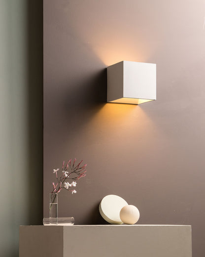 Cromia wall lamp