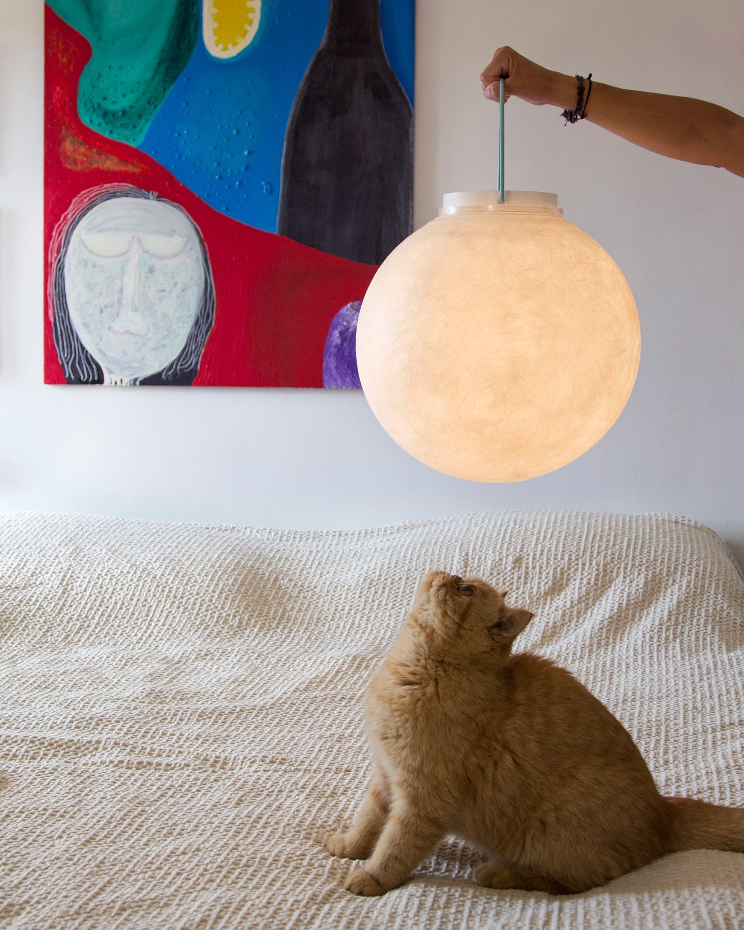 Take Away Luna Lamp