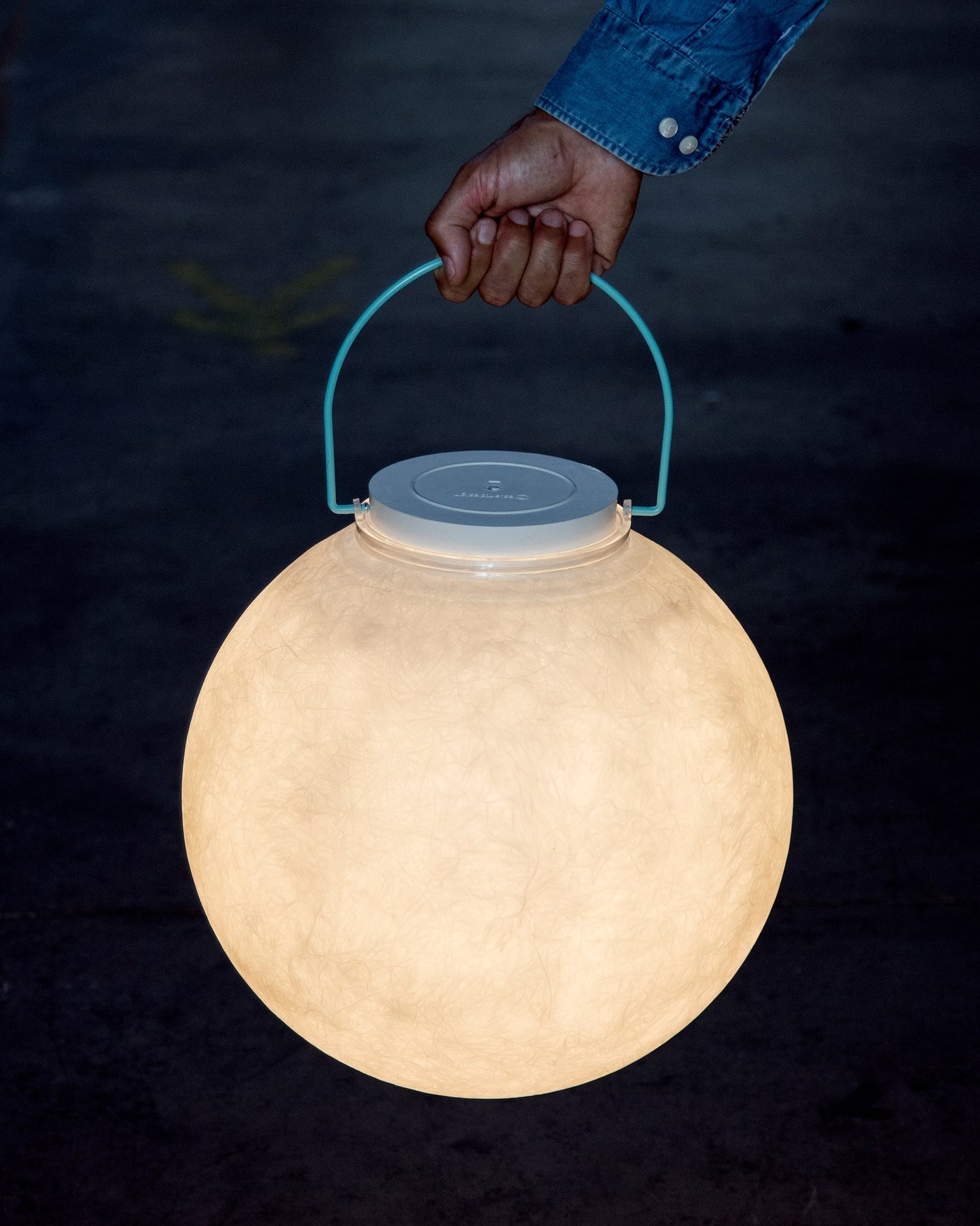 Take Away Luna Lamp