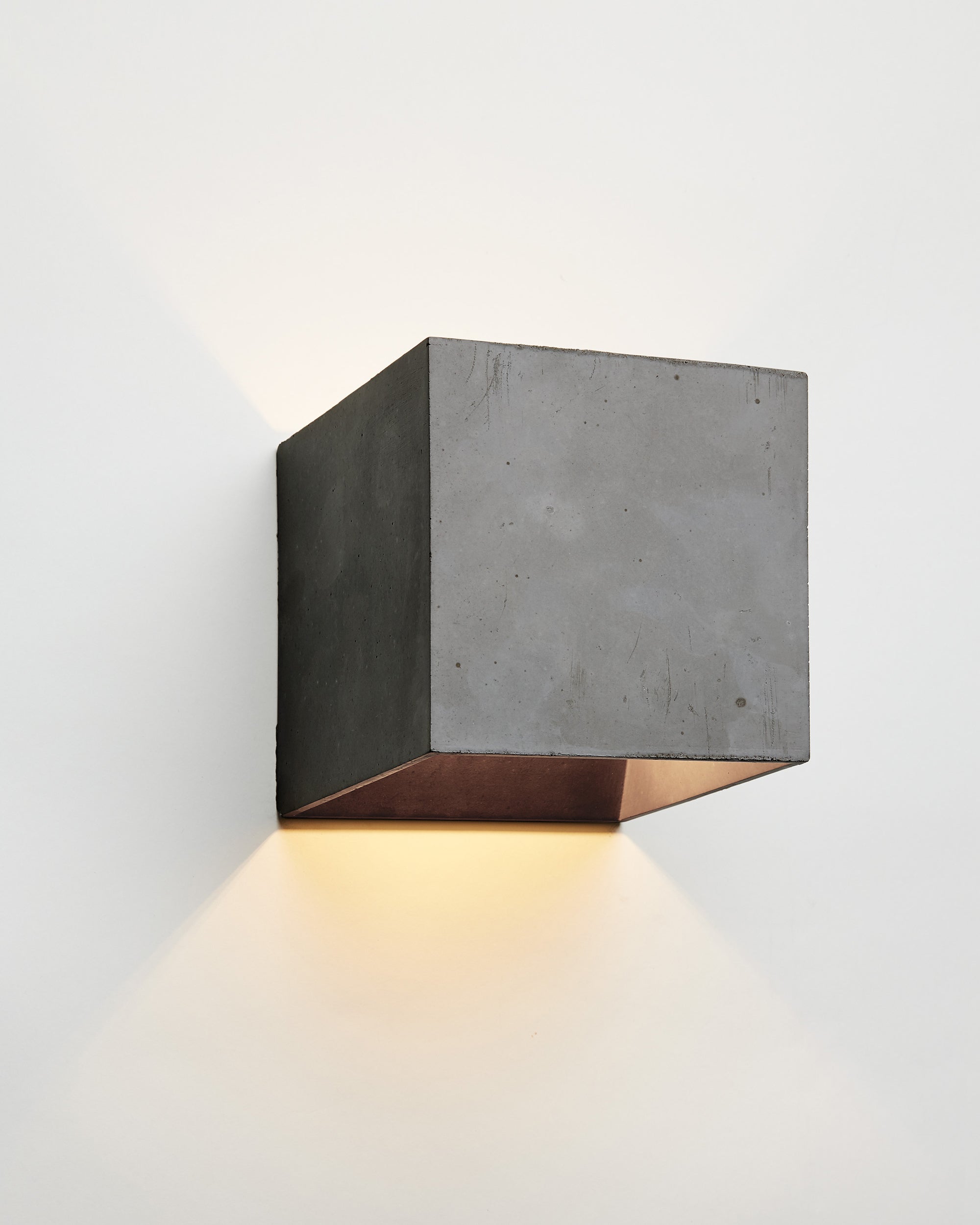 Cromia wall lamp