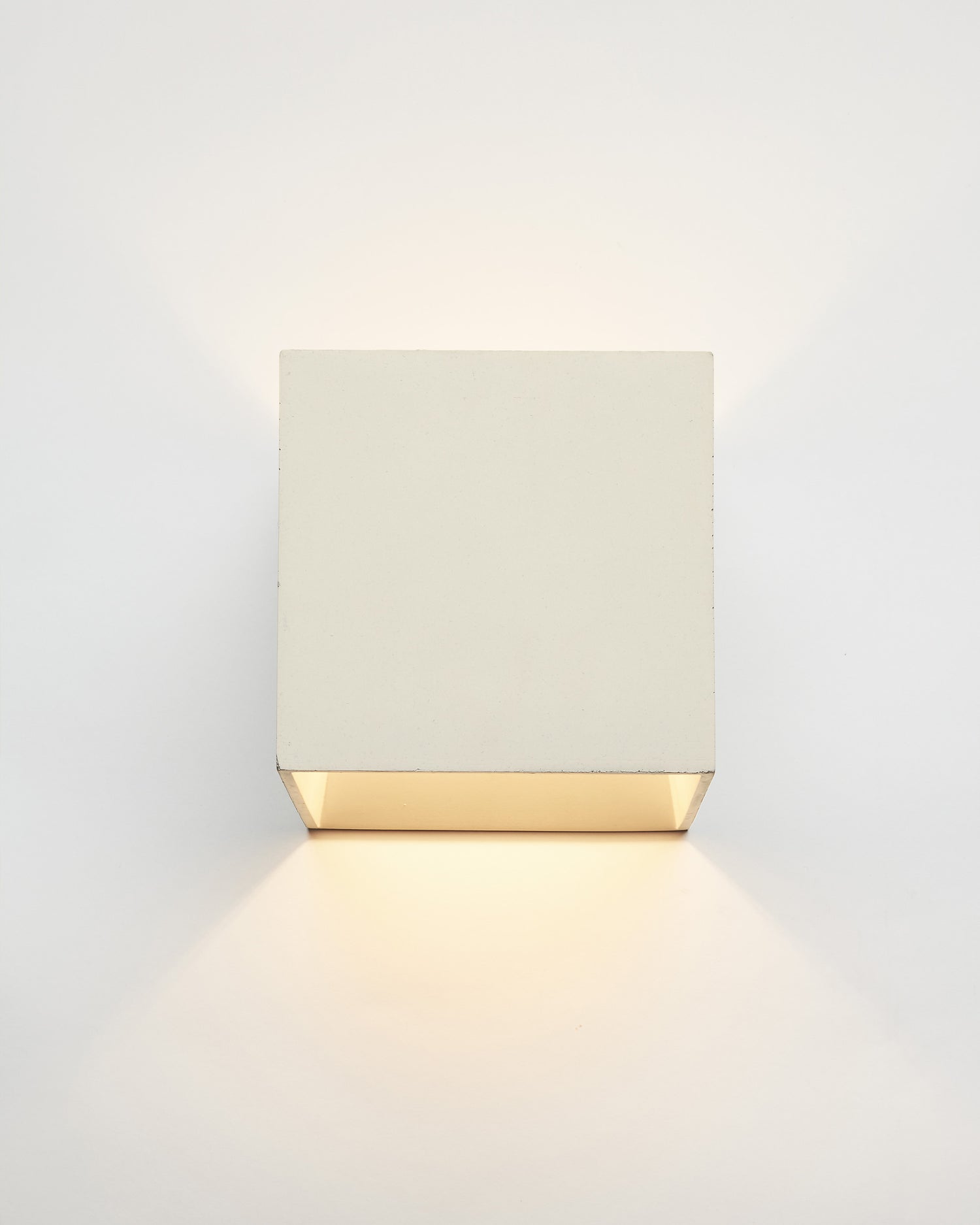 Cromia wall lamp