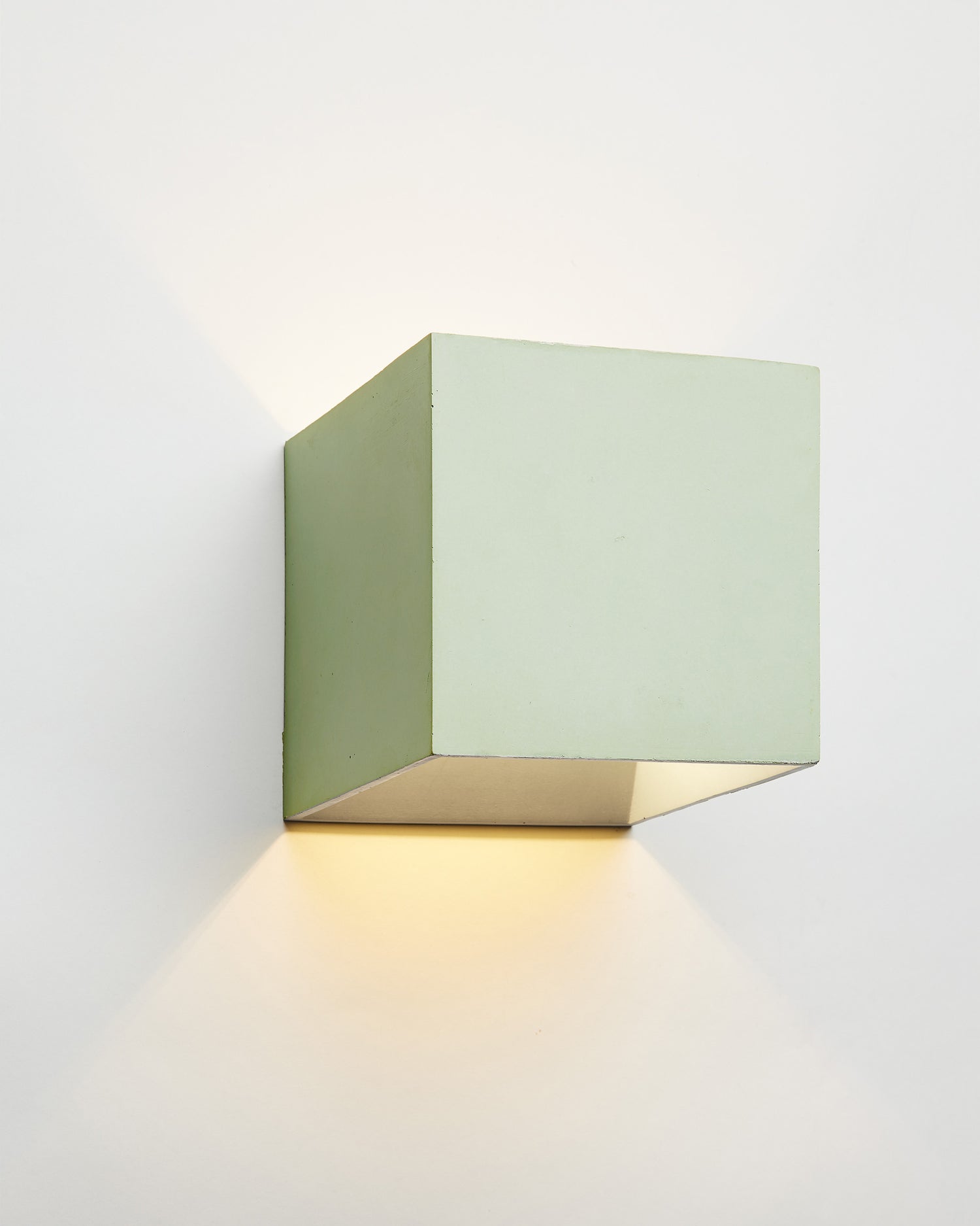 Cromia wall lamp